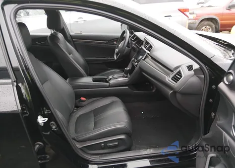 2018 Honda Civic Sport Touring z USA, uszkodzony, nr VIN SHHFK7H97JU217174